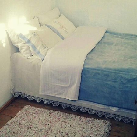 Small Room For Two In Private Villa Korce Exteriér fotografie